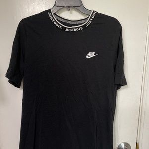 Nike tee shirt
